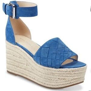 NWOB MARC FISHER VARIN BLUE SUEDE PLATFORM ESPADRILLES SIZE 8